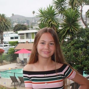 Meet your Posher, Ella